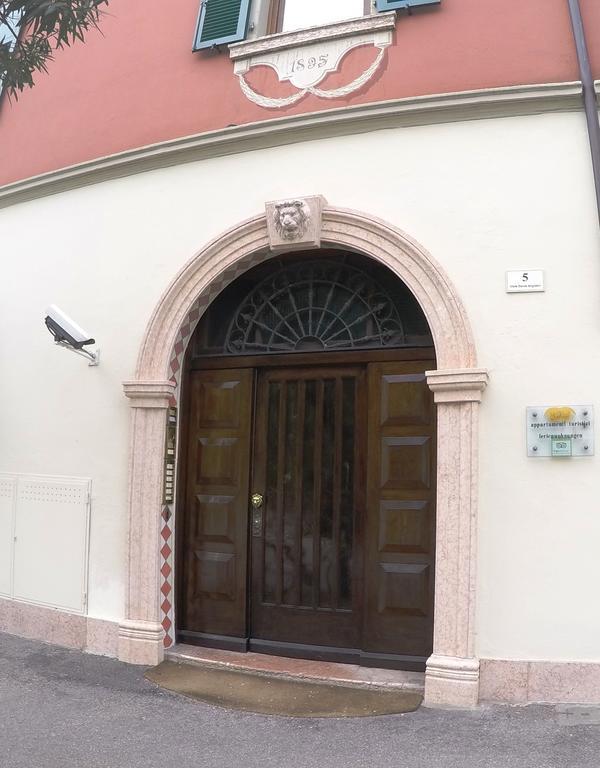 Sembenini Palace Riva del Garda Exteriör bild